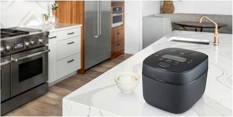Zojirushi NW-QAC10 5.5-Cup Capacity Flat-Top Induction Cooker and Warmer — image 5