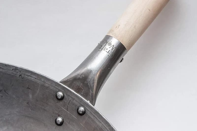 Craft Wok Traditional Hand Hammered Chinese Carbon Steel Wok with Wooden — image 4