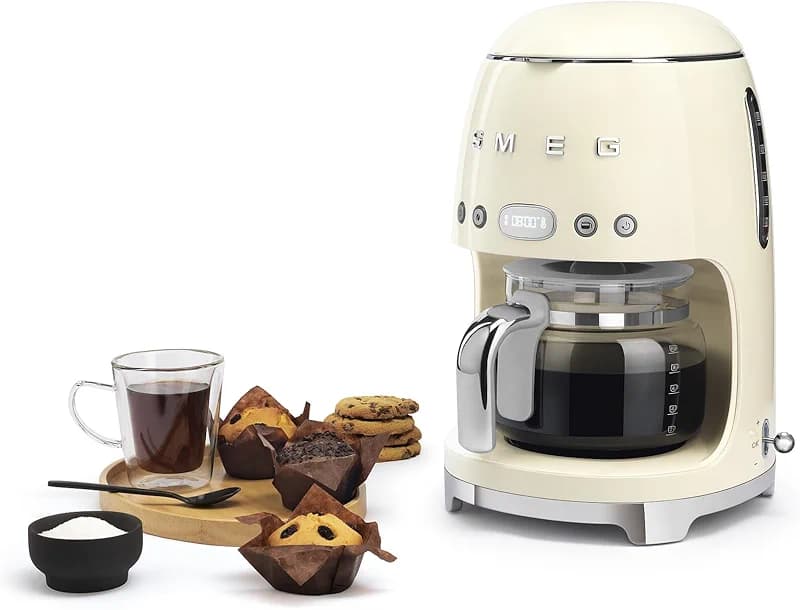 Smeg 50's Retro Style Aesthetic Drip Coffee Machine with 10 Cup Glass: image 3