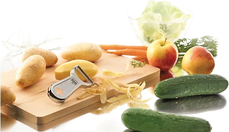Kuhn Rikon Swiss Metal Peeler 4” — image 4
