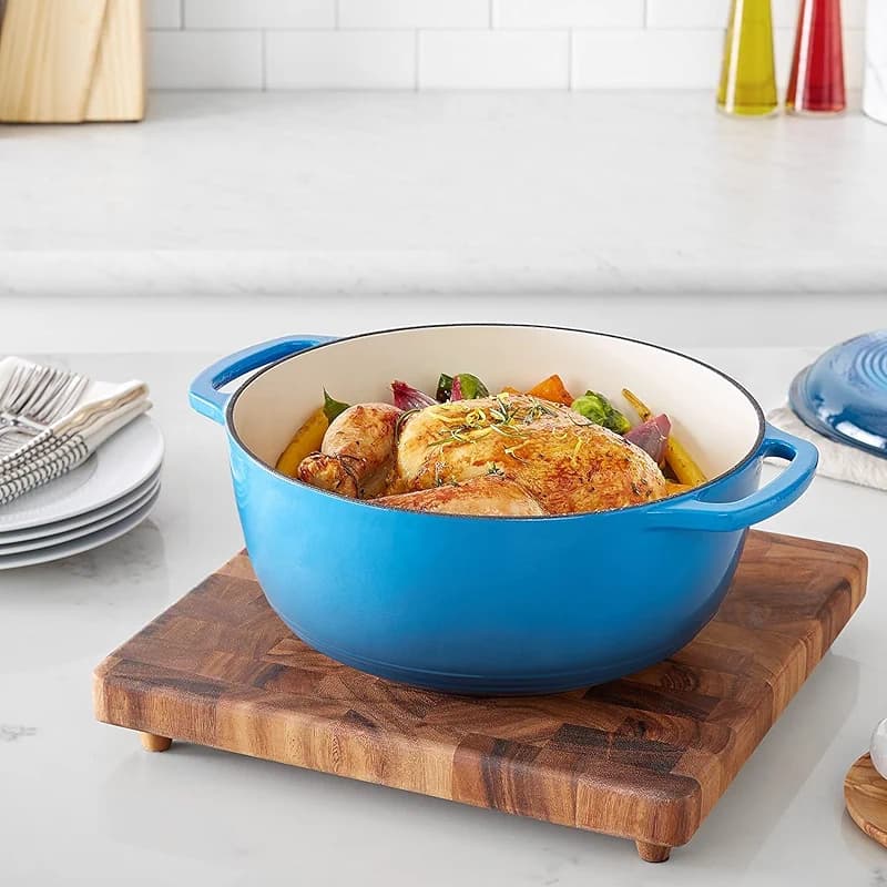Amazon Basics Enameled Cast Iron Dutch Oven Pot with Lid — image 2