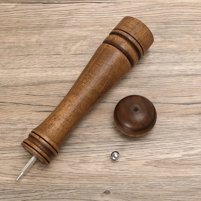 1Pack Wood Pepper Grinder — image 1