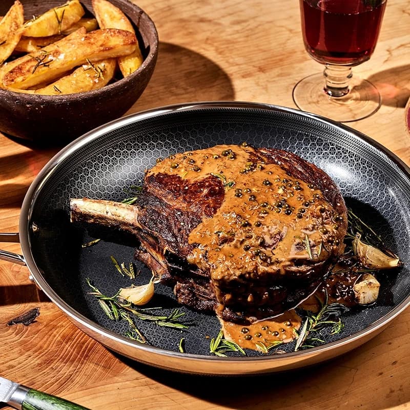 HexClad Hybrid Nonstick 12-Inch Frying Pan with Tempered Glass Lid — image 4