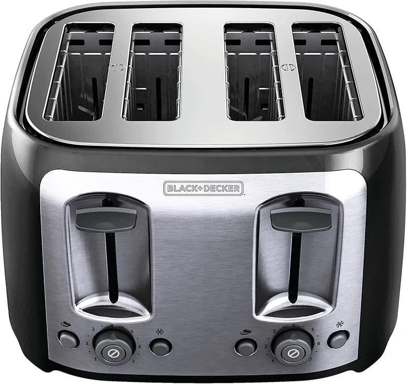 BLACK+DECKER 4-Slice Toaster — image 2