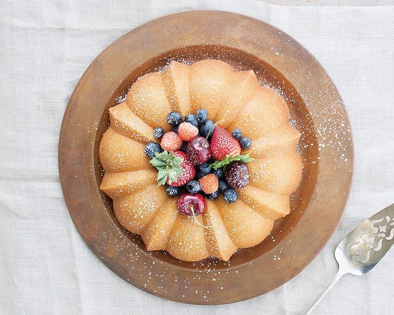 Nordic Ware Original Bundt — image 2