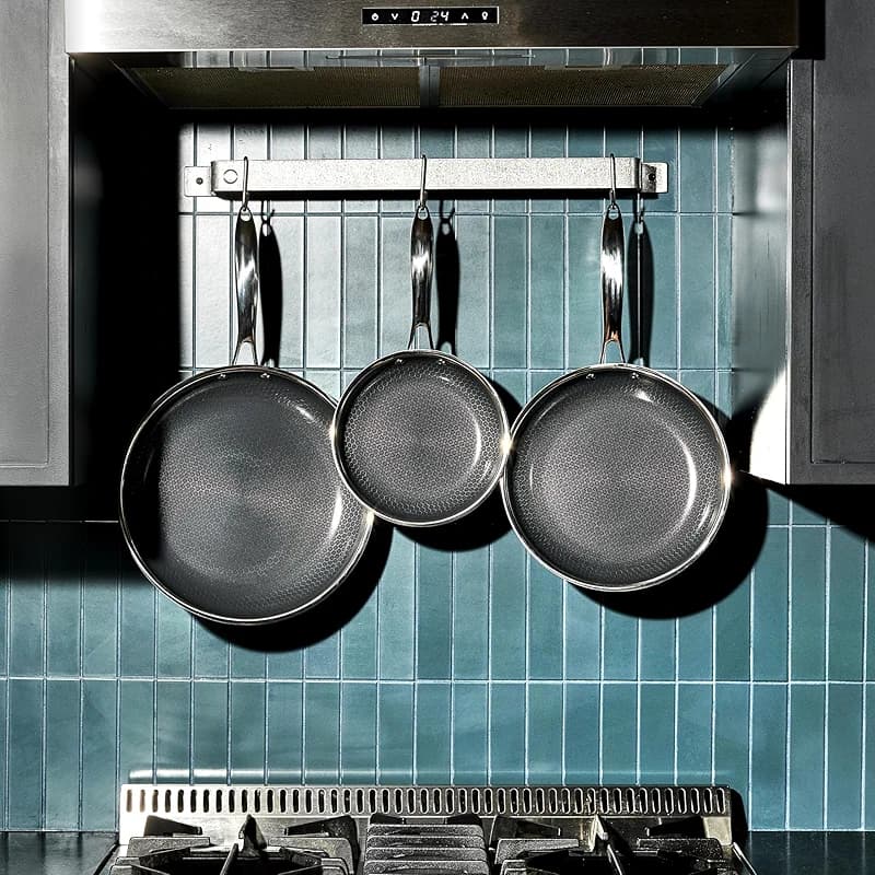 HexClad Hybrid Nonstick 6-Piece Frying Pan Set — image 3