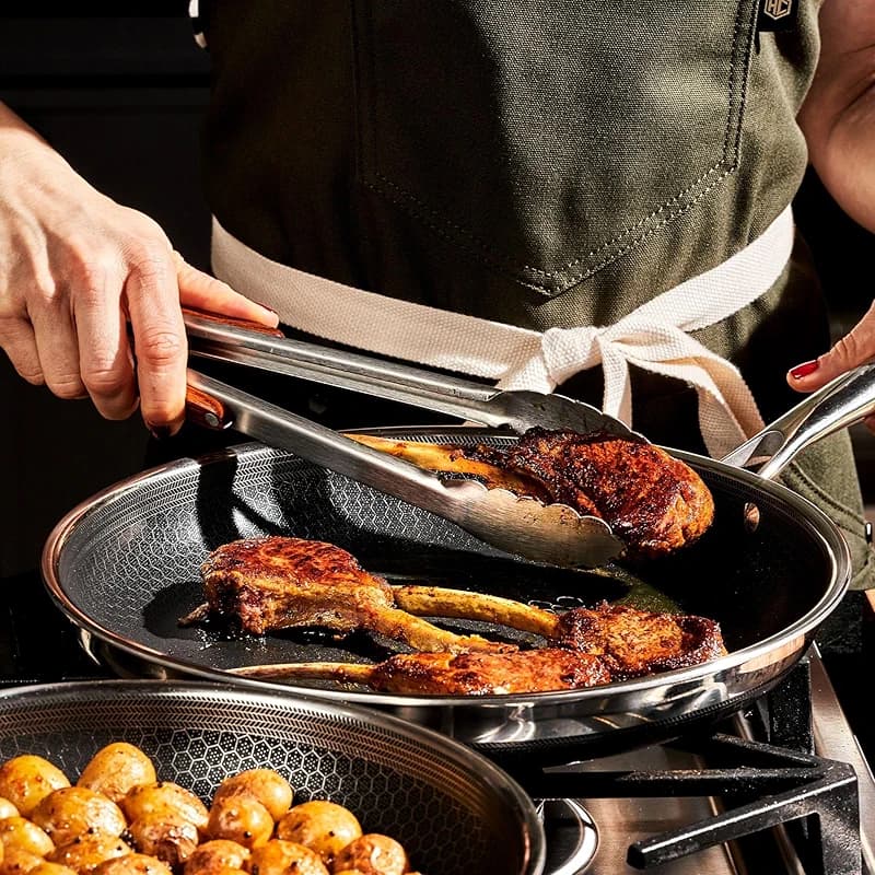 HexClad Hybrid Nonstick 10-Inch Frying Pan — image 4